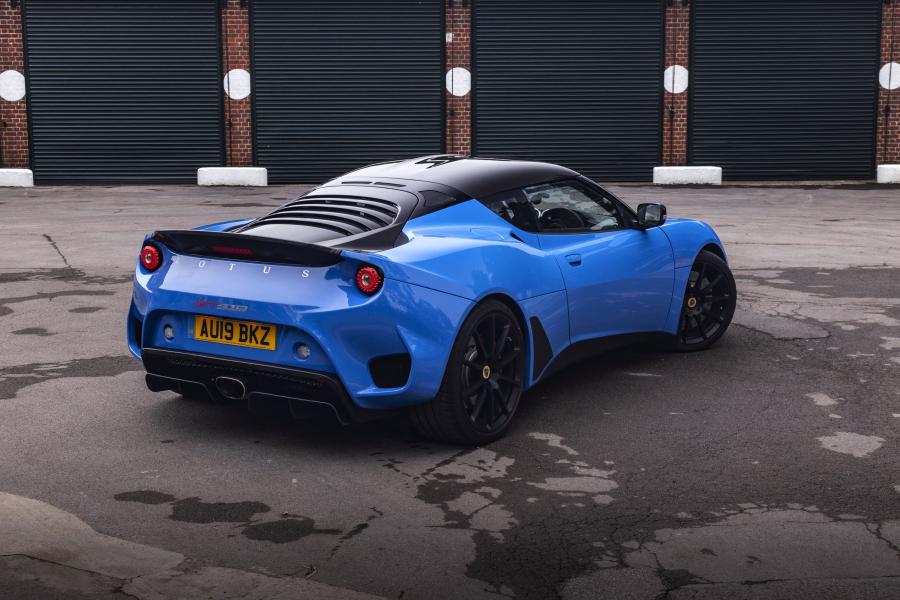  Lotus Evora GT410 Sport 2018 года  (UK) (фото 30 из 44)
